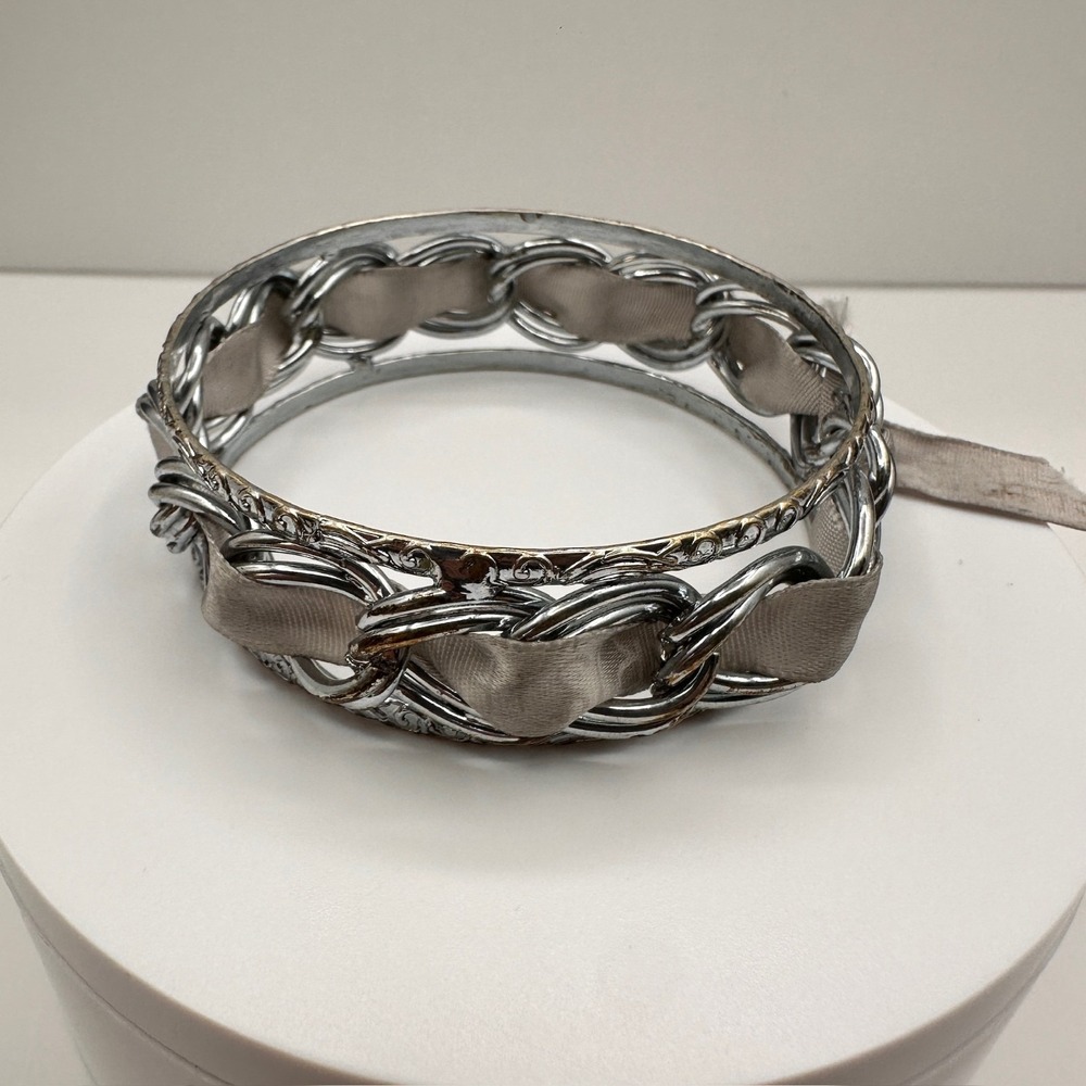 Vintage Y2K Silver Tone Interlocking Link Bracelet Grey Ribbon Woven Statement